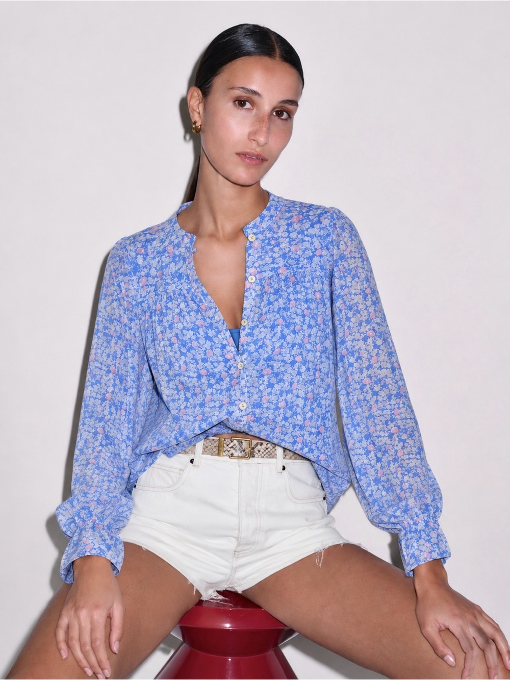 NWOT Aspiga Lightweight Semi-Sheer Blouse & Detachable Cami Floral Blue Small